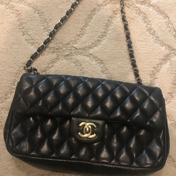 Chanel Vintage Classic Double Flap Bag - Picture 1 of 8